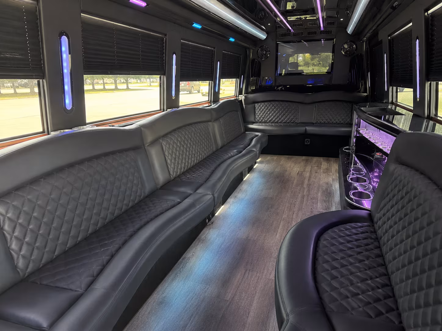 holiday party bus rental